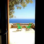 Bed & Breakfast Giardino Dei Carrubi- Al Gradino 365