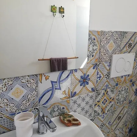 Giardino Dei Carrubi- Al Gradino 365 3*