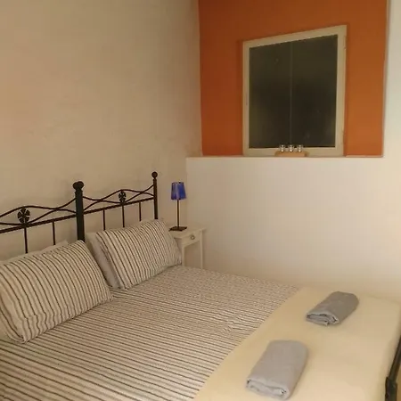 Giardino Dei Carrubi- Al Gradino 365 Bed & Breakfast