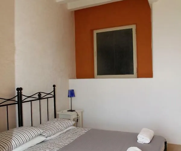 Giardino Dei Carrubi- Al Gradino 365 3* Alicudi