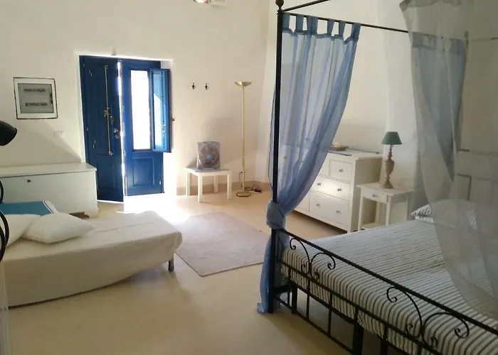 Giardino Dei Carrubi- Al Gradino 365 3* Alicudi