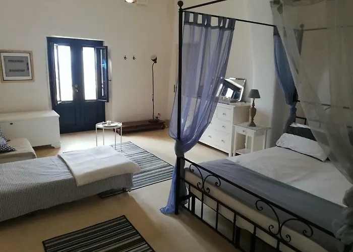 Giardino Dei Carrubi- Al Gradino 365 Alicudi